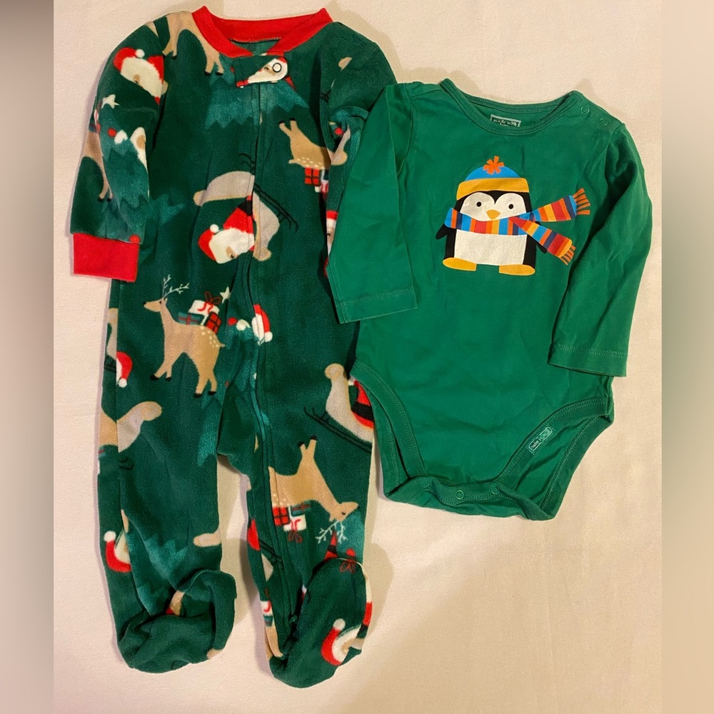 Christmas Sleeper & Onesie 6-9m & 9m